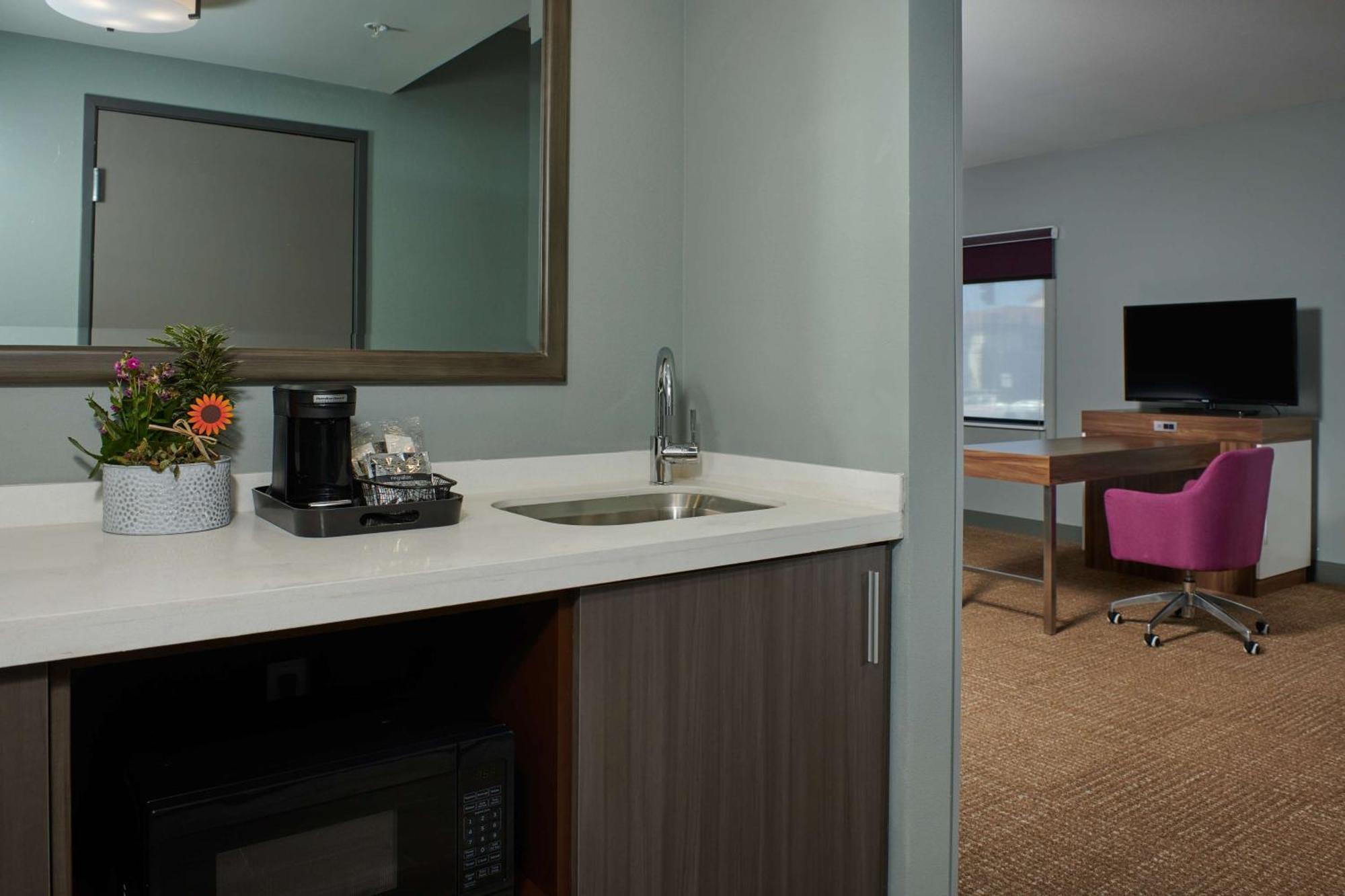 Hampton Inn Sherwood Portland Экстерьер фото